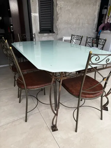 Mesa de 6 lugares 