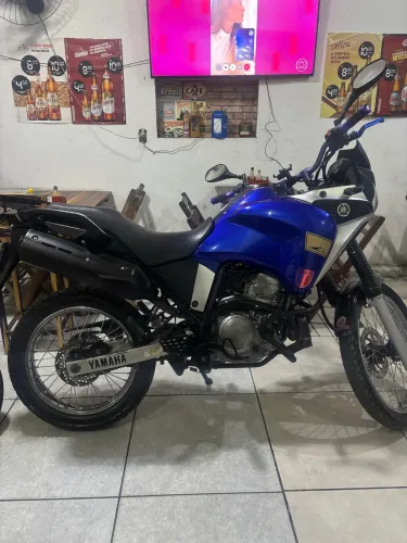 Tenere 250