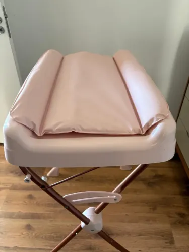 Suporte de banheira com trocador