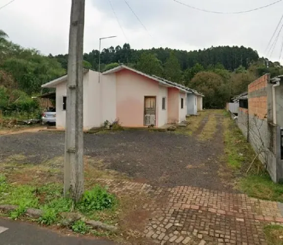 Imóvel em região valorizada Casa no Centro, Vitorino - PR, Nº 79, 2 quartos, 124,46m² | V