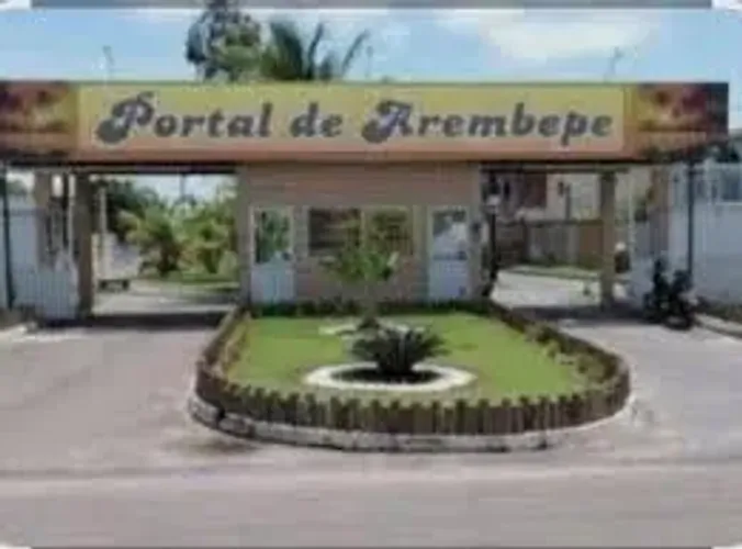 OPORTUNIDADE! Casa no Portal de Arembepe 7 quartos e piscina. Condominio fechado