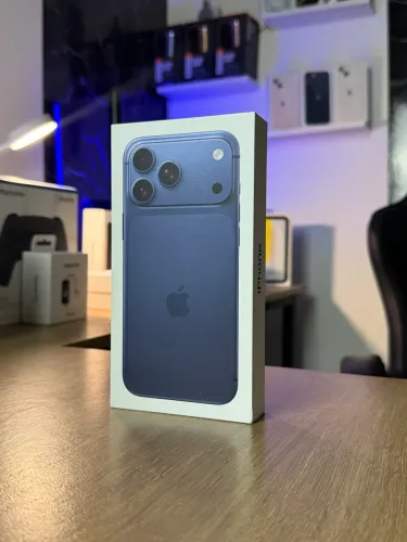 iPhone 17 pro Max 256gb LACRADO+NF 