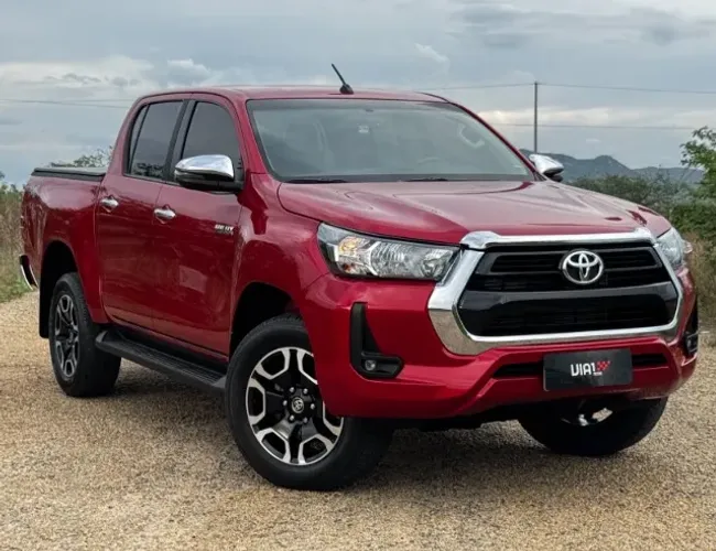 Toyota Hilux CD SRV 4X4 2.8 TDI Diesel Aut. 2024