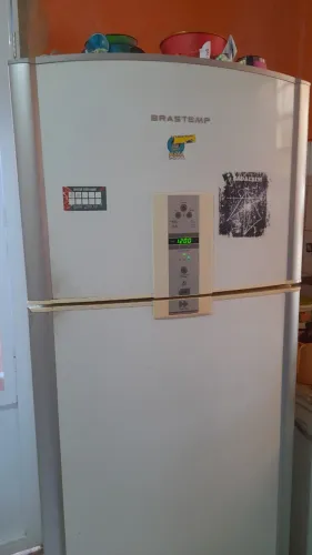 Geladeira electrolux