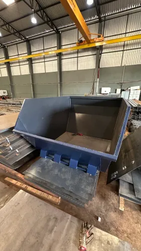 Caçamba de entulho 4m3 