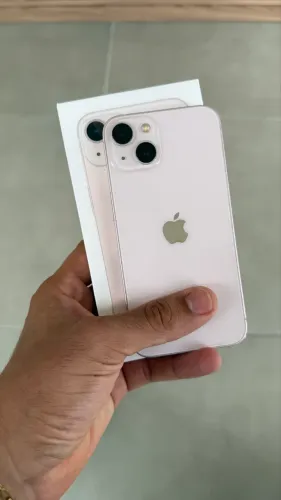 iPhone 13 Rosa