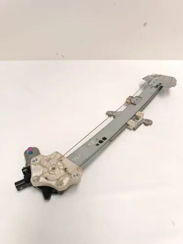 Máquina Vidro Elétrico Traseira Lado Direito Honda HRV | 2016 À 2013 - Usada/Original