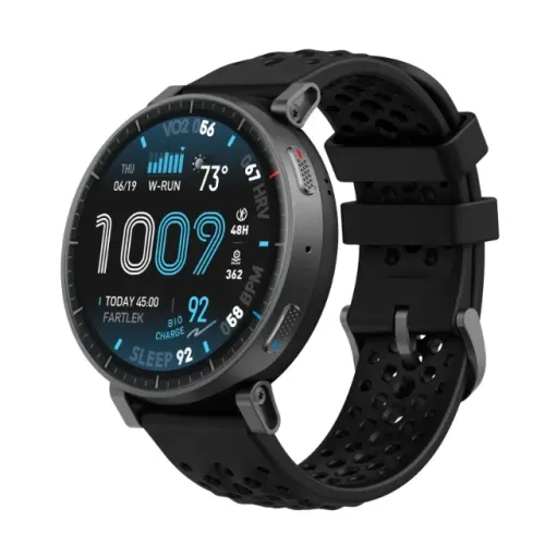 Amazfit Active MAX preto focado em esportes