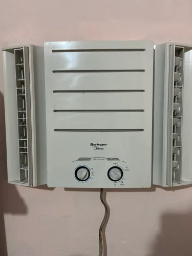 Ar condicionado de caixa - Springer 