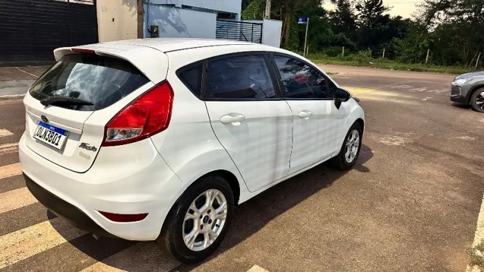 Imagem de Ford Fiesta 1.6 16V Flex Mec. 5P 2014