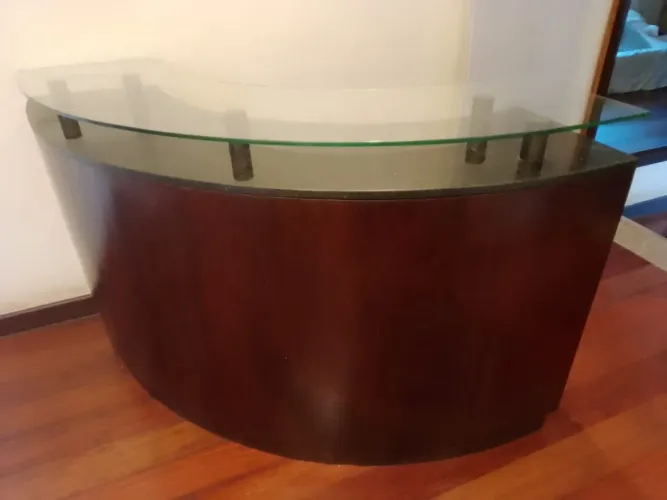 Barzinho ipê madeira maciça granito vidro 