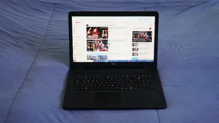 Dell 5759, tela grande 17.3 pol, SSD Kingston 120, Intel I3 2.30GHz, bateria Dell nova