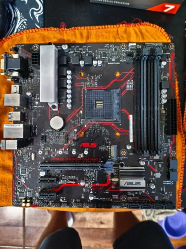 Kit Upgrade AMD Ryzen 5 4500 + Placa-mãe Asus Prime B450M-Gaming II - Perfeito estado