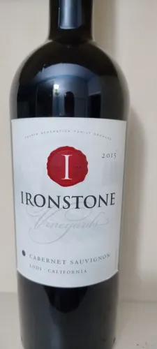 Vinho fino tinto seco Ironstone Cabernet Sauvignon 