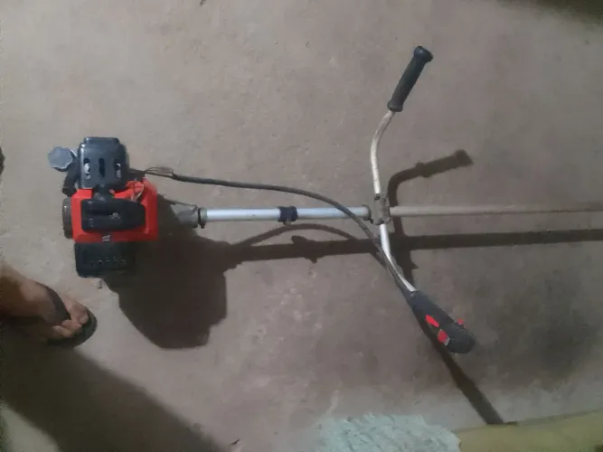 Vendo uma rocadeira toyama