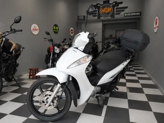 Honda Biz 125 EX flex km50.000 revisada com garantia