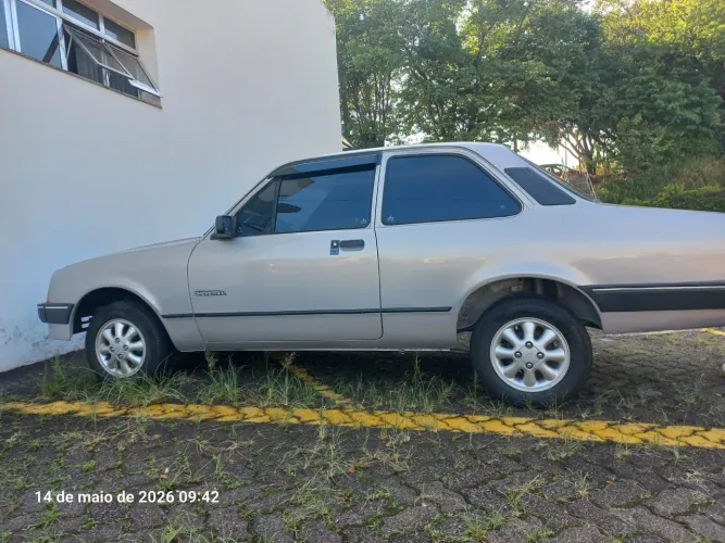 Chevrolet Chevette L / SL / Sl/e / DL / SE 1.6 2022
