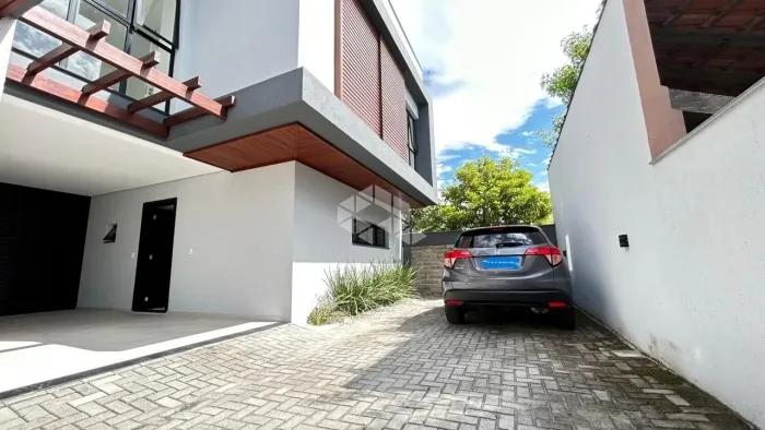 Apartamento 3 dormitórios Centro de Garopaba/SC