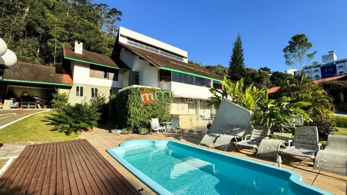 Casa de Condomínio à Venda em João Paulo, Florianópolis - SC
