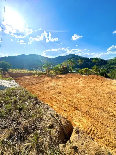 LOTE 396m2 EM JACIGUÁ - VARGEM ALTA