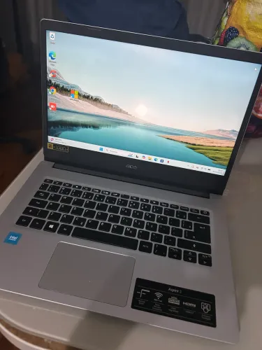 Vendo Notebook 