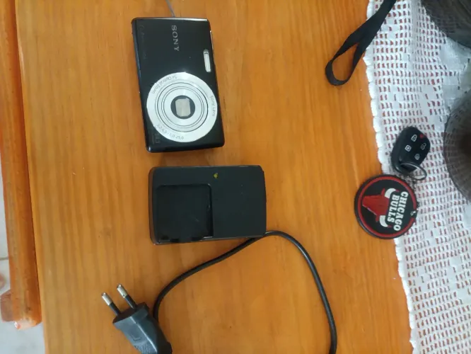 Camera Sony cyber chots 14MP