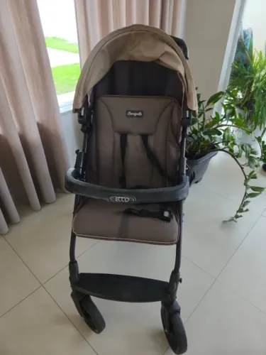 Carrinho de Bebê Burigotto Semi-Novo - Única Dona BAIXOU DE PREÇO