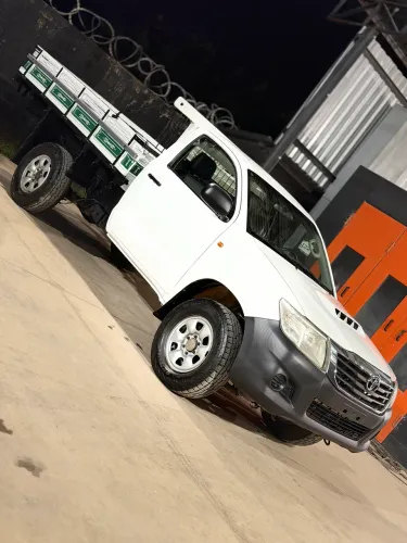 Toyota Hilux CS D4-d 4X4 3.0 TDI Dies. Mec. 2012