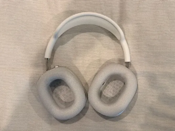 Apple AirPods Max - 1ª geração - Prata