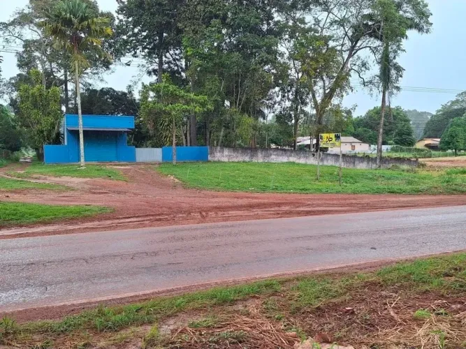 Ponto Comercial e Terreno no Planalto São José