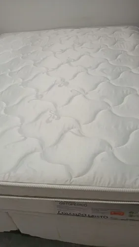 Cama Box casal Quenn