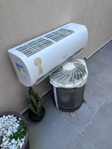 VENDO AR CONDICIONADO 9000 BTUS