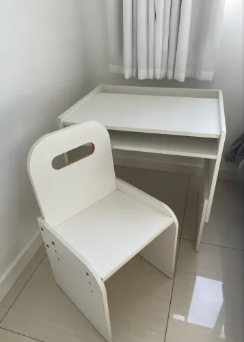 Mesa de Estudos Infantil + Cadeira Ajustável | ORGANIZE MOBILI