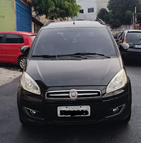 Fiat Idea Attractive 1.4 Fire Flex 8V 5P 2014