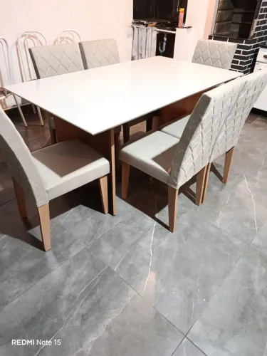 Mesa hello Com 6 cadeiras tampão em laka 100% MDF 1,60 x 90