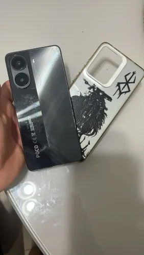 Vendo poco X7 pro 512Gb 16ram apenas com a bateria estufada pronta pra trocar, completo