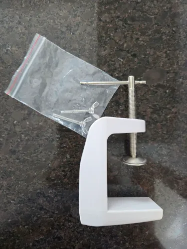 Garra de fixação de mesa