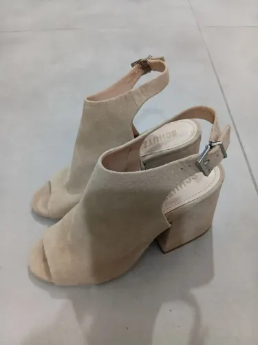 Sandalia tam.35 schutz