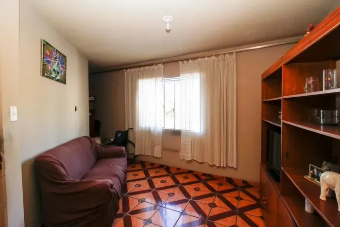 Casa à Venda - Bom Jesus, 3 Quartos, 174 m2