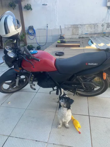 Suzuki YES 2008
