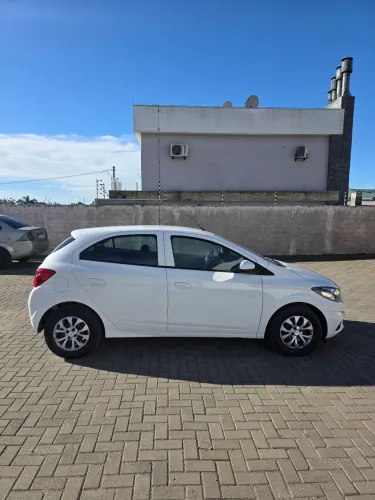 Chevrolet Onix Hatch LT 1.0 8V Flex Mec. 4P 2018
