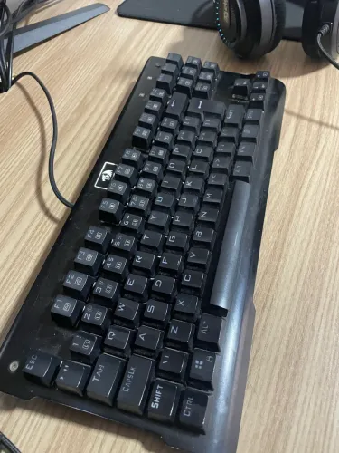 Teclado mecânico Red Drsgon Visnu