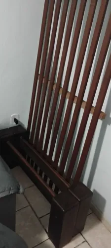 Cama de madeira Parajú de solteiro