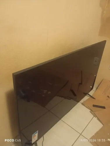 Tv Samsung 58 polegadas nova com tela quebrada. NUNCA USADA