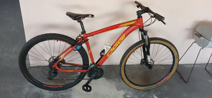 Bicicleta oggi vendo ou troco por video game ou notebook