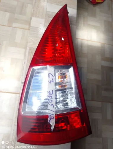 Lanterna traseira Citroen C3