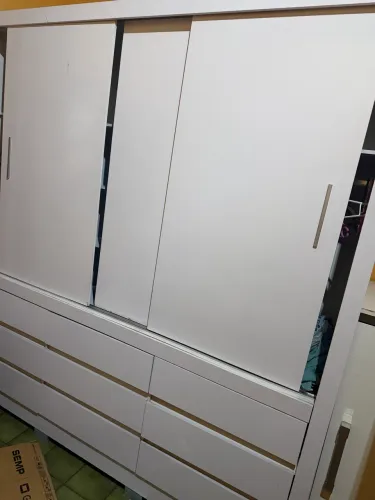Guarda roupa