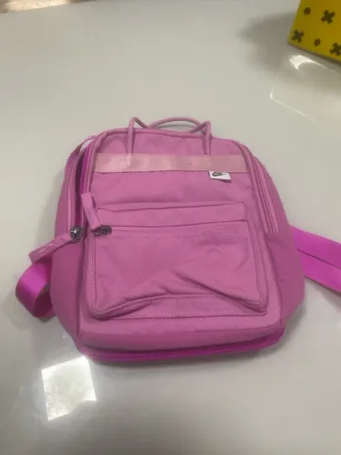 Mochila feminina Nike