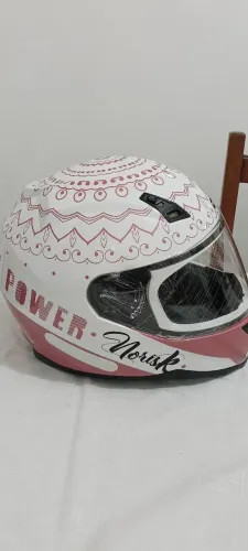 Capacete novo menos da metade do valor 