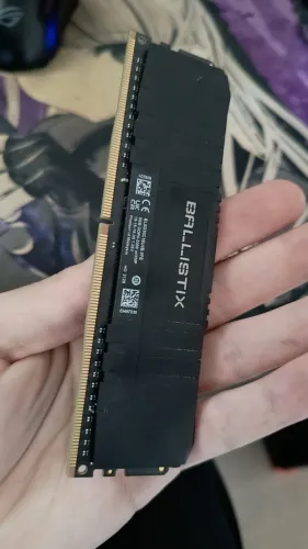 Memória RAM Ballistix 8GB 3000MHz Preta